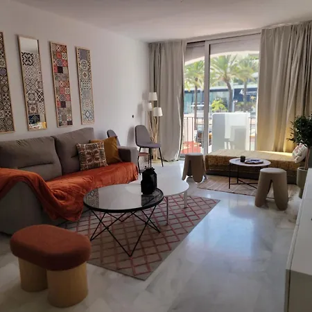 Jardines Del Puerto Apartment *